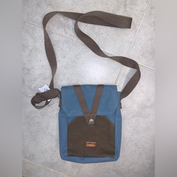 L. L. Bean Utility Crossbody Blue Brown Canvas Bag - Picture 5 of 10